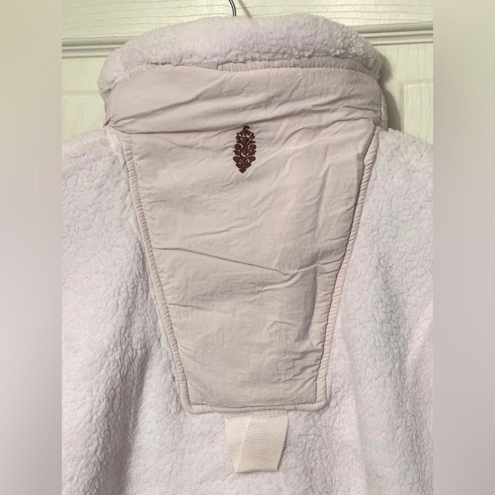 ❗️Sold❗️Free People FP MOVEMENT Scout It Out Fleece Vest Rose Wash Ovrszd S NWT - Picture 11 of 14